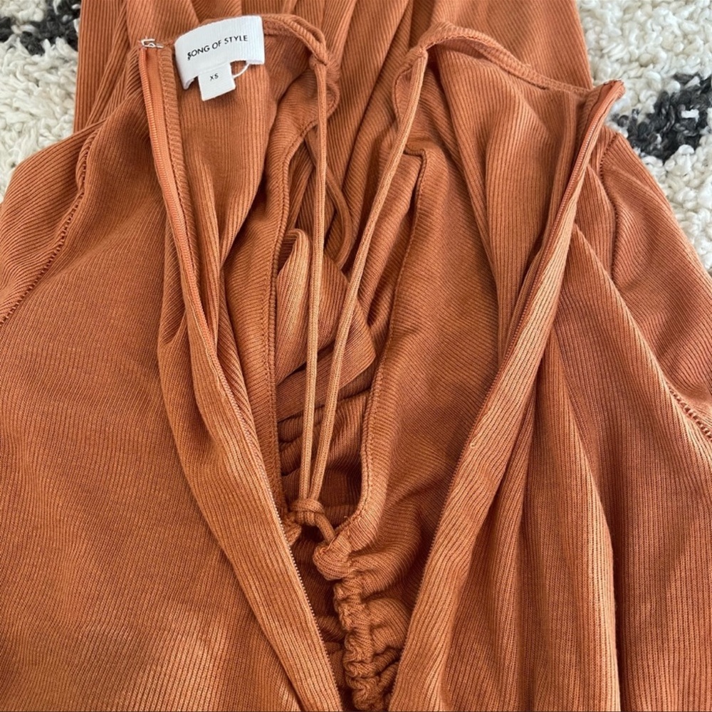 Song of Style Zuri Midi Dress in dusty rose - Picture 4 of 6